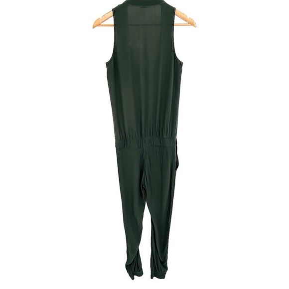Monrow olive green Crepe Jumpsuit in Camo size xsmall - Picture 8 of 10